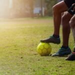 Mourinho defende Vini Jr. e Mbappé de críticas: 'Só se atira pedra em árvore que dá frutos' mourinho-defende-vini-jr-e-mbappe-criticas-arvore-frutos