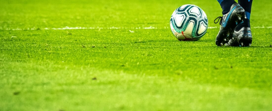 Palmeiras tem os dois jogadores mais valiosos do futebol brasileiro em 2026, diz estudo